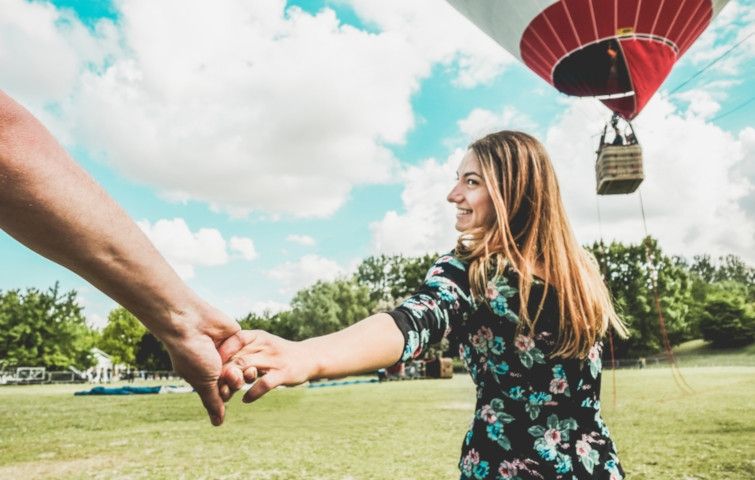 TRAVEL TRENDS REVEALED BY EXPEDIA
